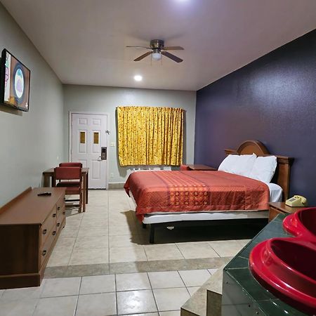 Texas Inn And Suites Rgv Edinburg Ngoại thất bức ảnh