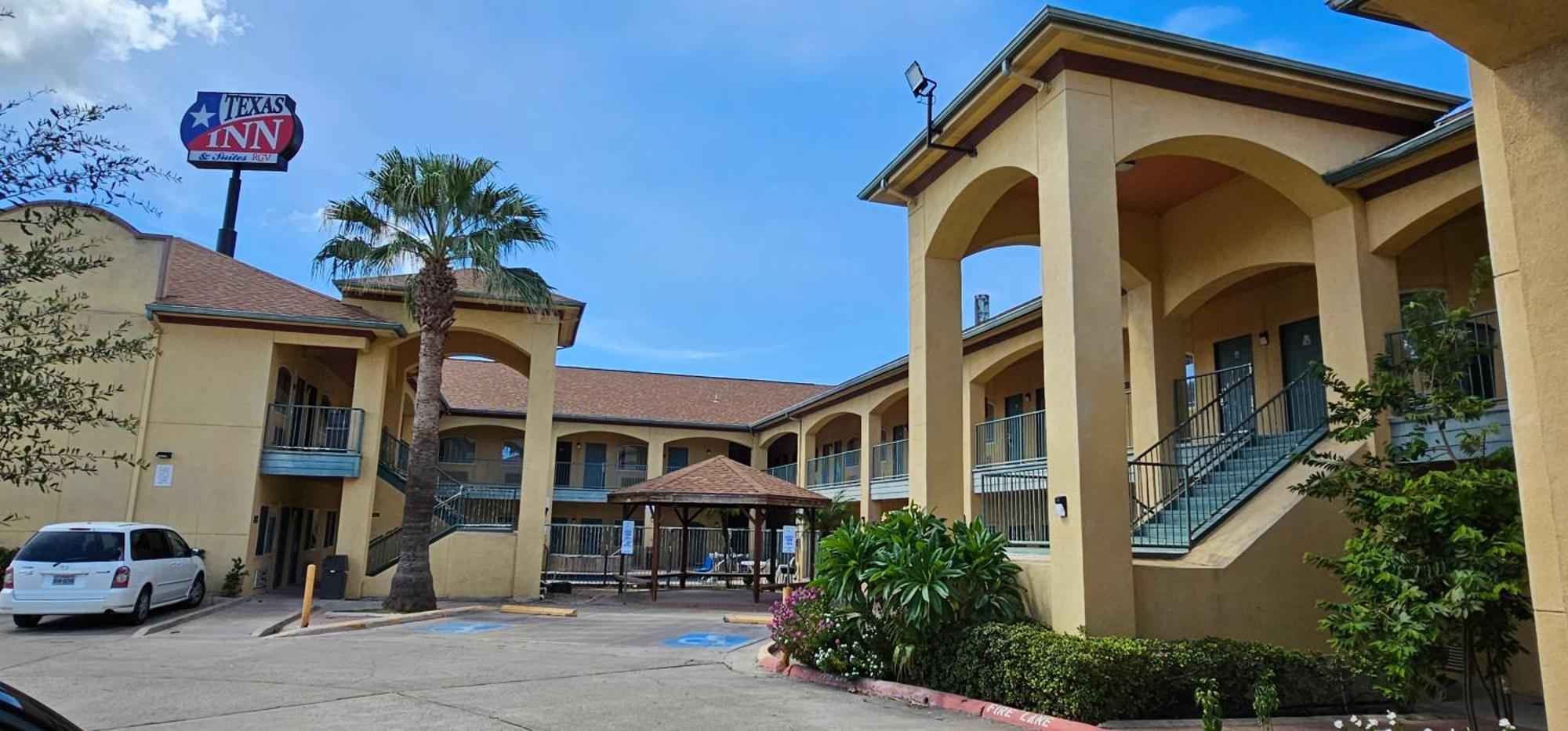 Texas Inn And Suites Rgv Edinburg Ngoại thất bức ảnh