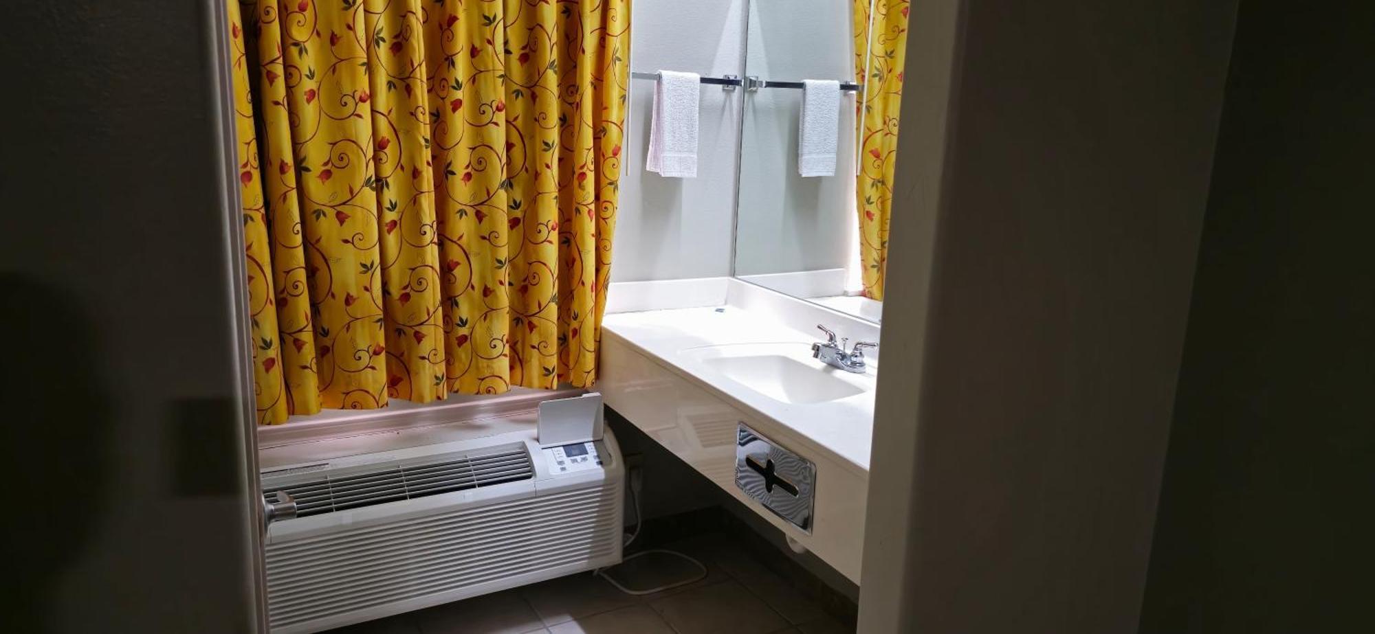 Texas Inn And Suites Rgv Edinburg Ngoại thất bức ảnh