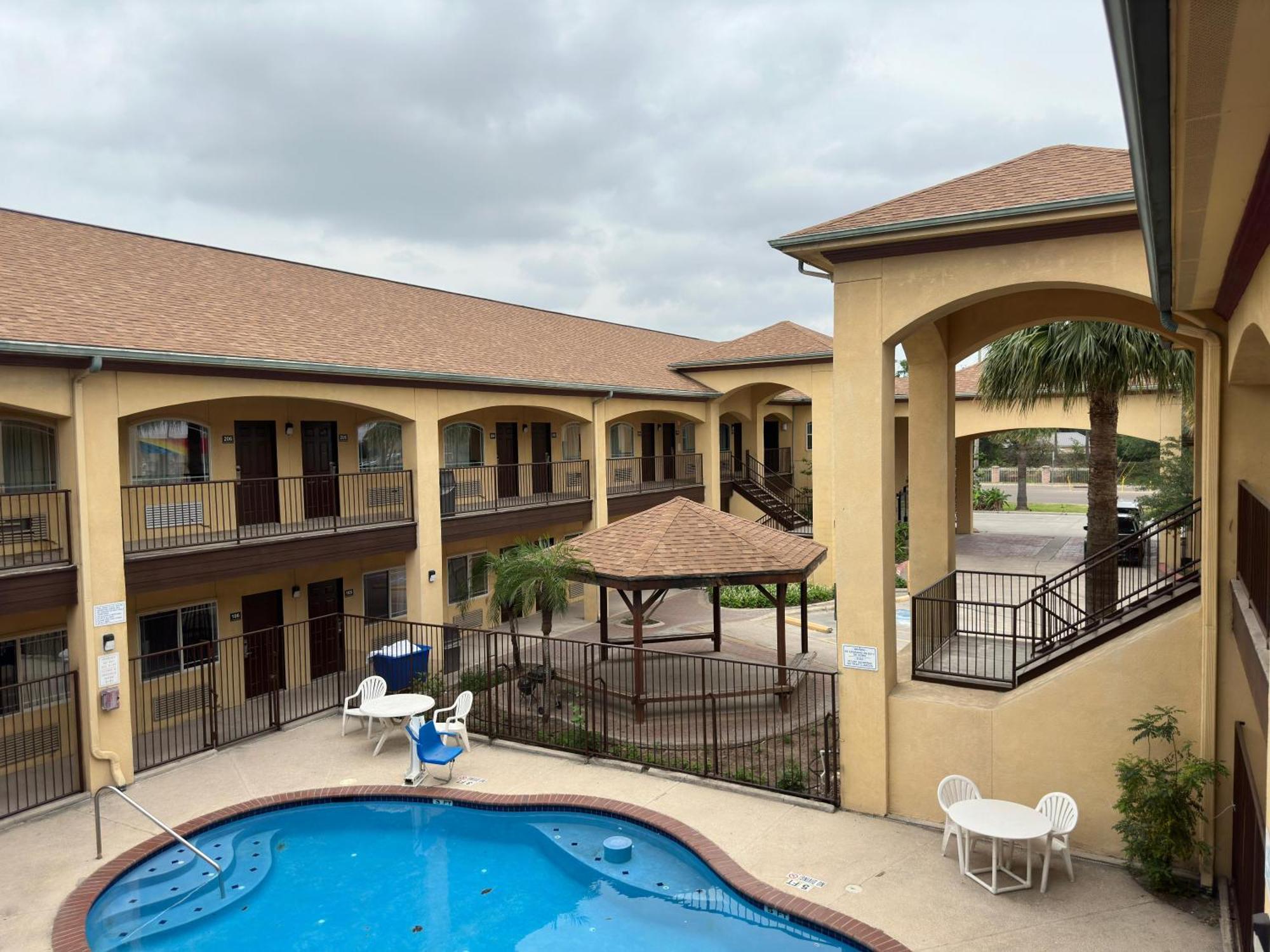 Texas Inn And Suites Rgv Edinburg Ngoại thất bức ảnh