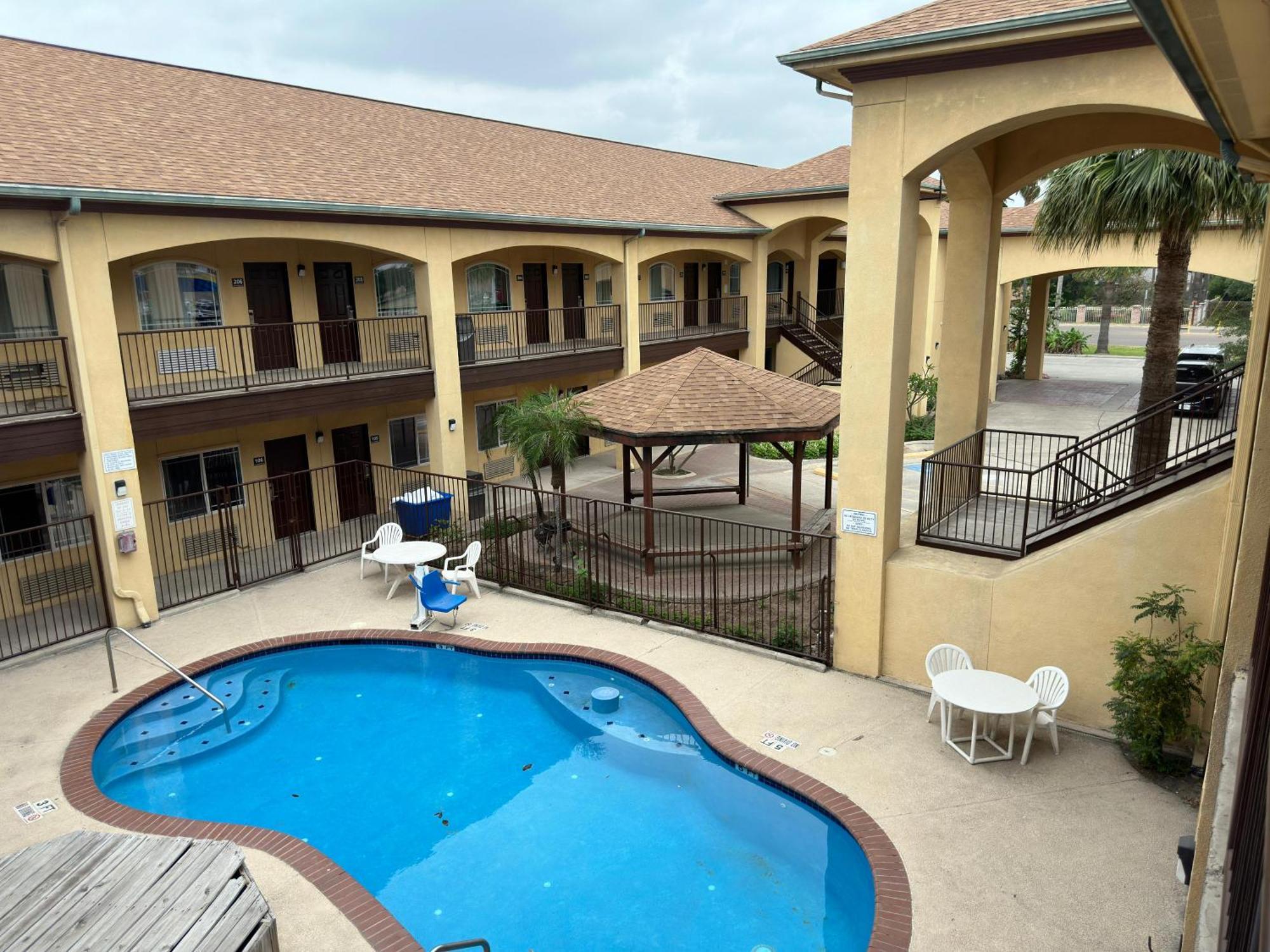 Texas Inn And Suites Rgv Edinburg Ngoại thất bức ảnh